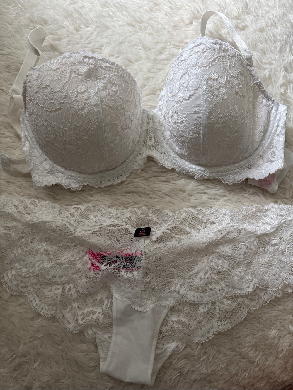 La SENZA White Lace Push-Up Bra & Lace Bikini Set